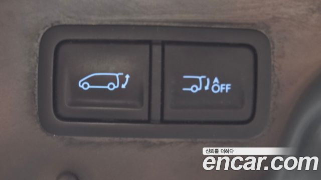 Hyundai Staria 2022 — photo 22