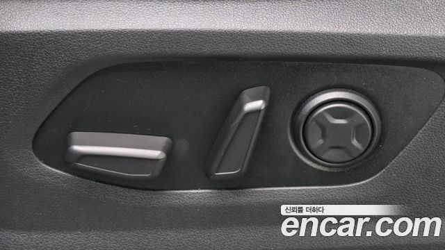 Hyundai Staria 2022 — photo 25