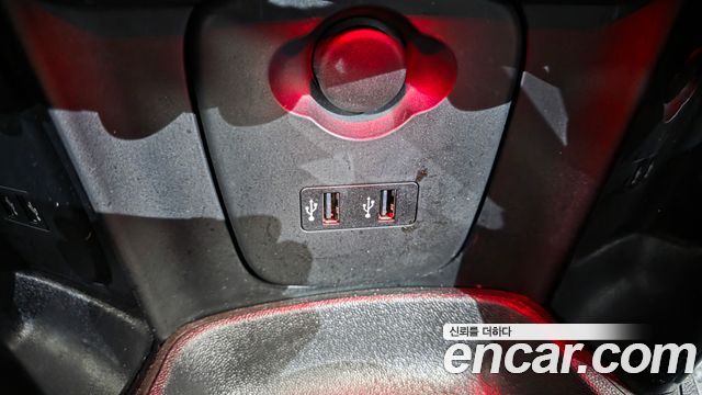 Mini Cooper 2020 — photo 18