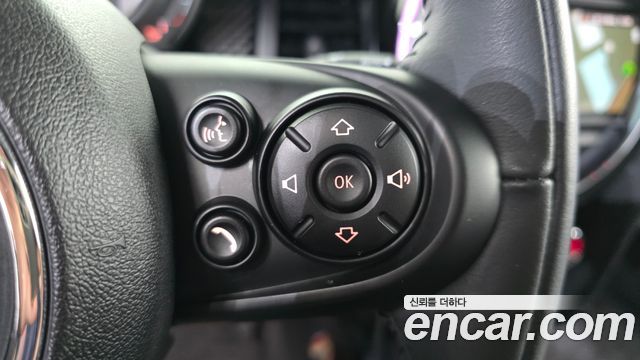 Mini Cooper 2020 — photo 25