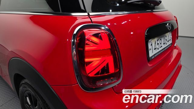 Mini Cooper 2020 — photo 9