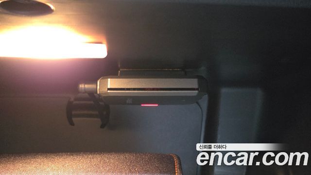Mini Cooper 2020 — photo 29