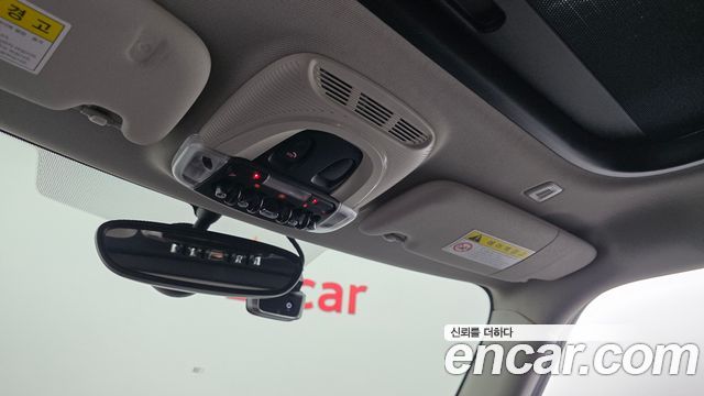 Mini Cooper 2020 — photo 38