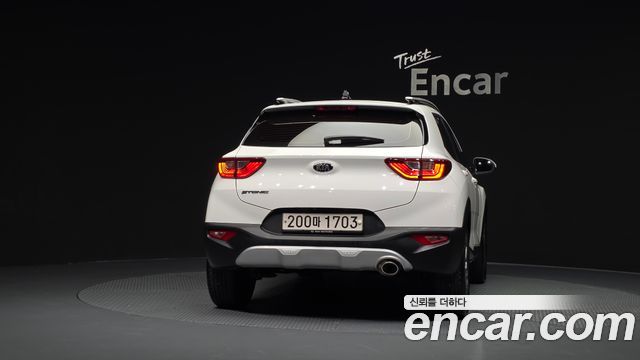 Kia Stonic 2020 — photo 4