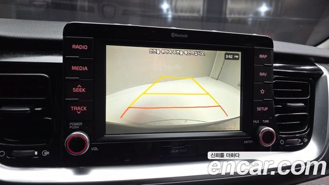 Kia Stonic 2020 — photo 21