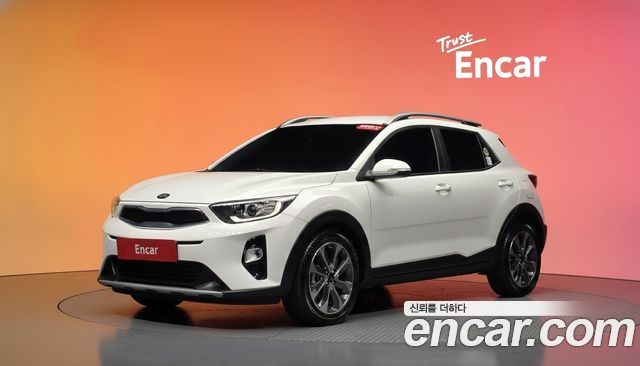 Kia Stonic 2020 — photo 1