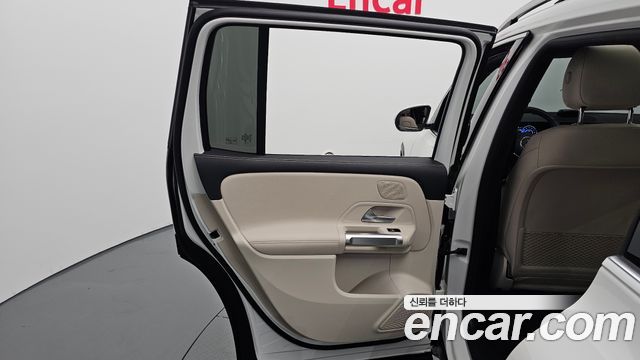 Mercedes-Benz EQB 2026 — photo 15