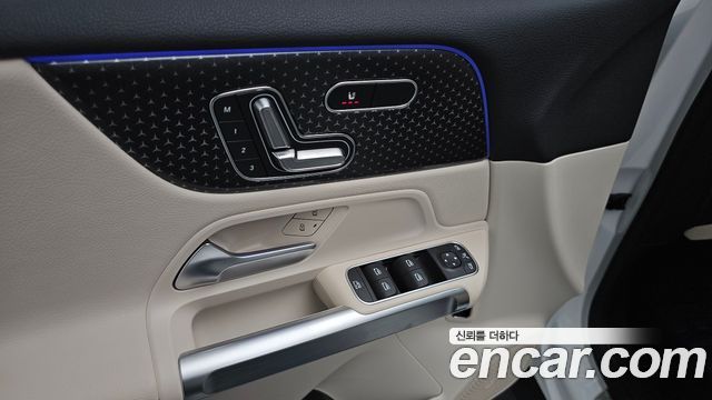 Mercedes-Benz EQB 2026 — photo 29