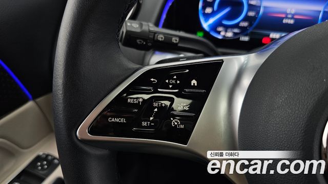 Mercedes-Benz EQB 2026 — photo 34