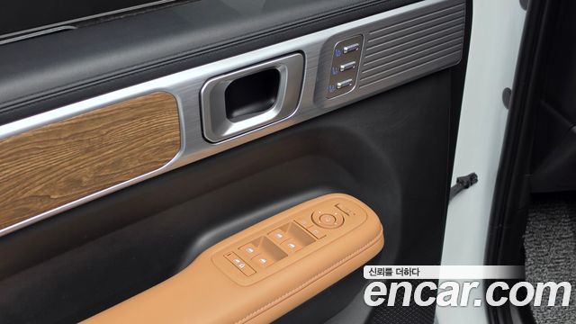 Hyundai Santafe 2025 — photo 26
