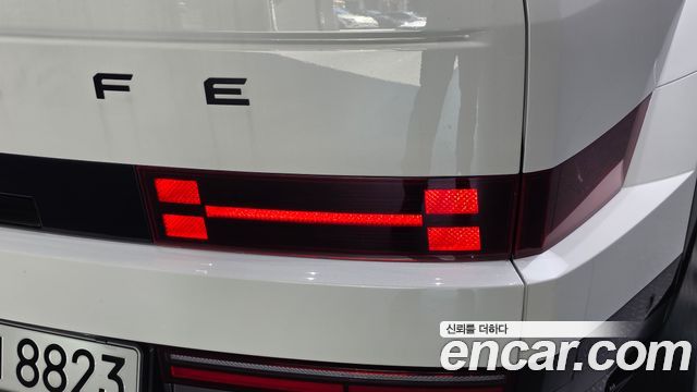 Hyundai Santafe 2025 — photo 9