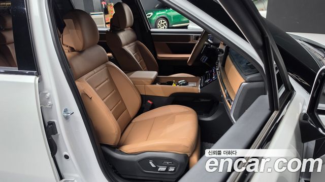 Hyundai Santafe 2025 — photo 16