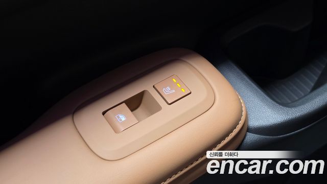 Hyundai Santafe 2025 — photo 27