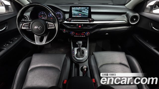 Kia K3 2019 — photo 10