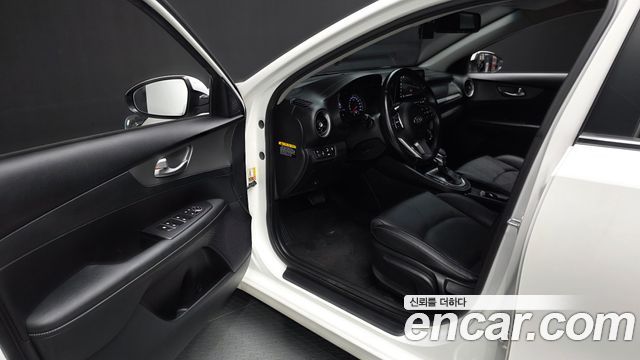 Kia K3 2019 — photo 13