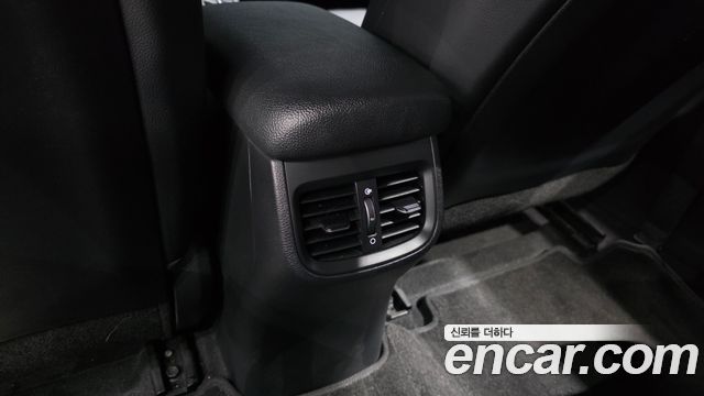 Kia K3 2019 — photo 35