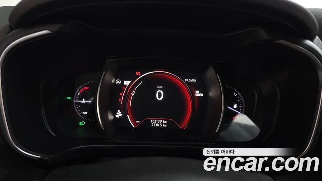 Renault Korea QM6 2021 — photo 11