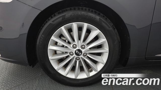 Kia K7 2017 — photo 5
