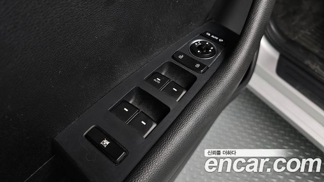 Hyundai Sonata 2017 — photo 28