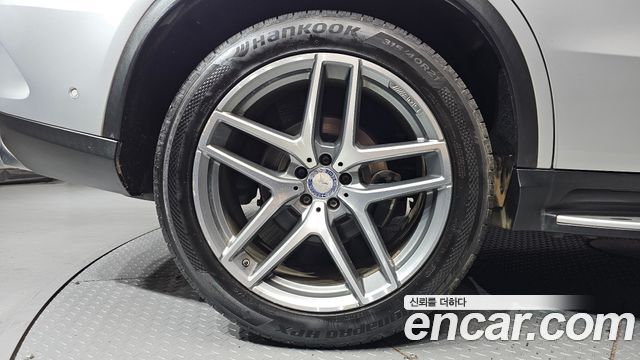 Mercedes-Benz GLE-Class 2017 — photo 5