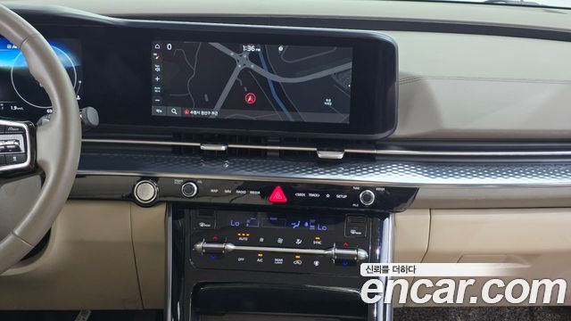 Kia Canival 2021 — photo 20