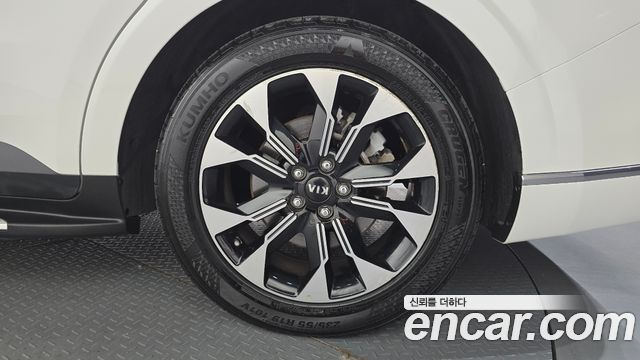 Kia Canival 2021 — photo 7