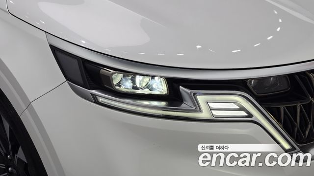 Kia Canival 2021 — photo 8