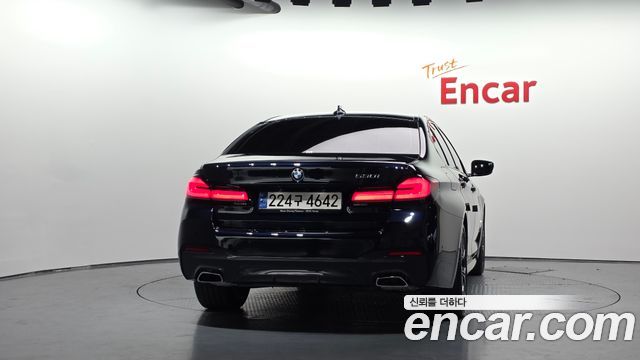 BMW 5-Series 2023 — photo 4