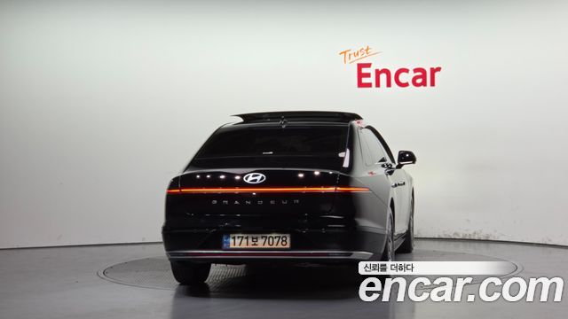 Hyundai Grandeur 2023 — photo 4