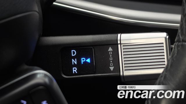 Hyundai Grandeur 2023 — photo 9