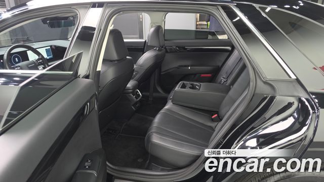 Hyundai Grandeur 2023 — photo 11