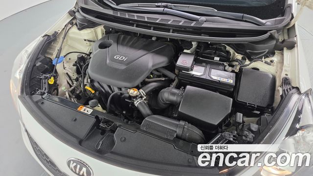Kia K3 2015 — photo 6