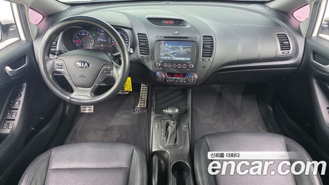 Kia K3 2015 — photo 7