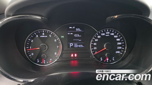 Kia K3 2015 — photo 8