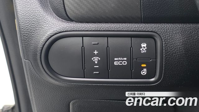 Kia K3 2015 — photo 20