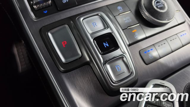 Hyundai Santafe 2021 — photo 12