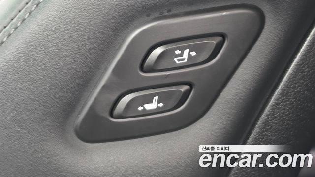 Hyundai Santafe 2021 — photo 31