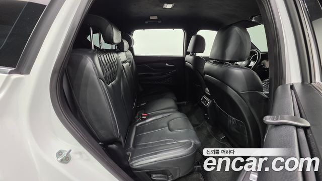 Hyundai Santafe 2021 — photo 32