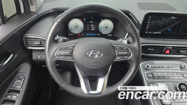 Hyundai Santafe 2023 — photo 13
