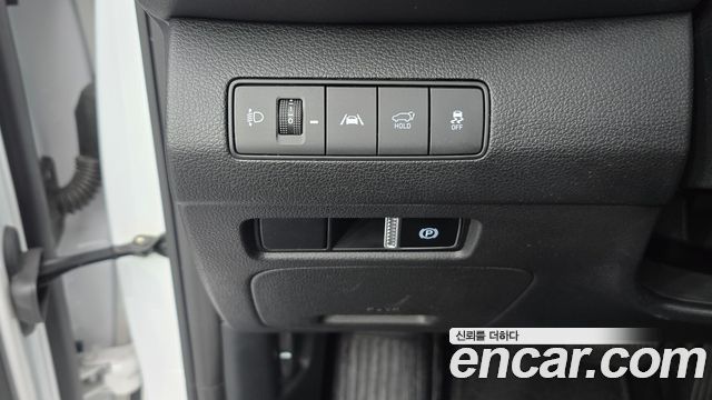 Hyundai Santafe 2023 — photo 17