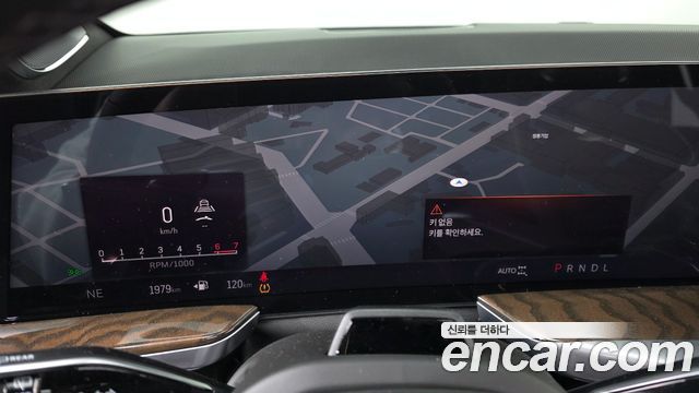 Cadillac Escalade 2026 — photo 8