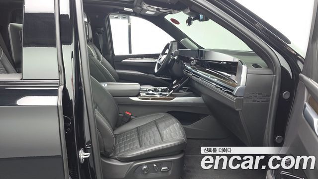 Cadillac Escalade 2026 — photo 11