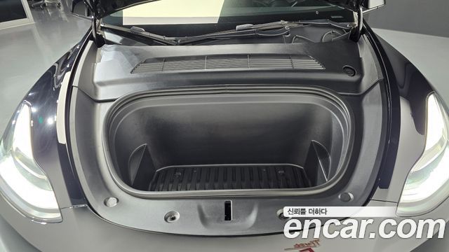 Tesla Model Y 2022 — photo 6