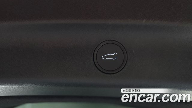 Tesla Model Y 2022 — photo 33