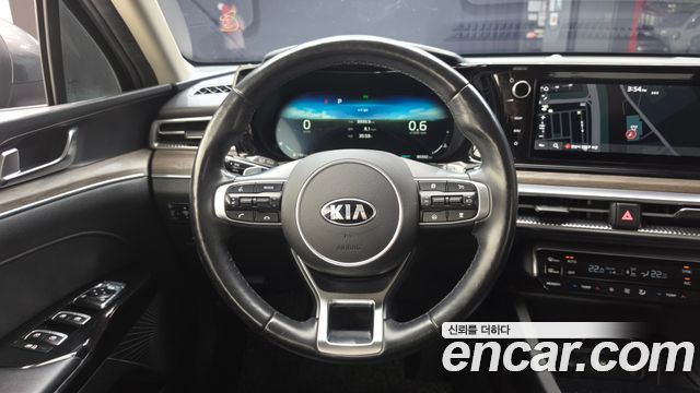 Kia K5 2020 — photo 13