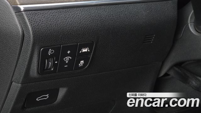 Kia K5 2020 — photo 16
