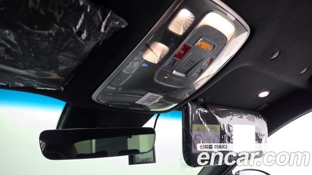 Genesis G90 2022 — photo 22