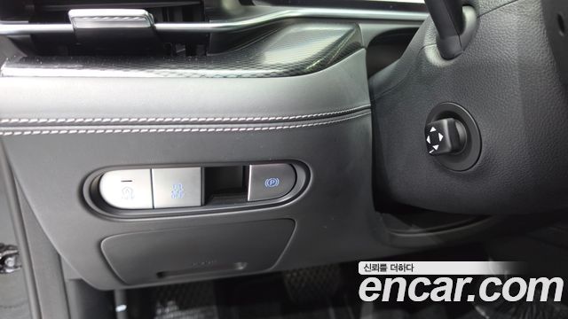 Genesis G90 2022 — photo 23