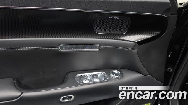 Genesis G90 2022 — photo 29