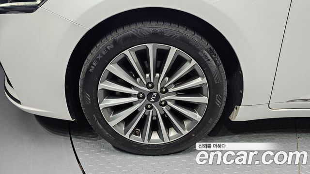 Kia K7 2017 — photo 5